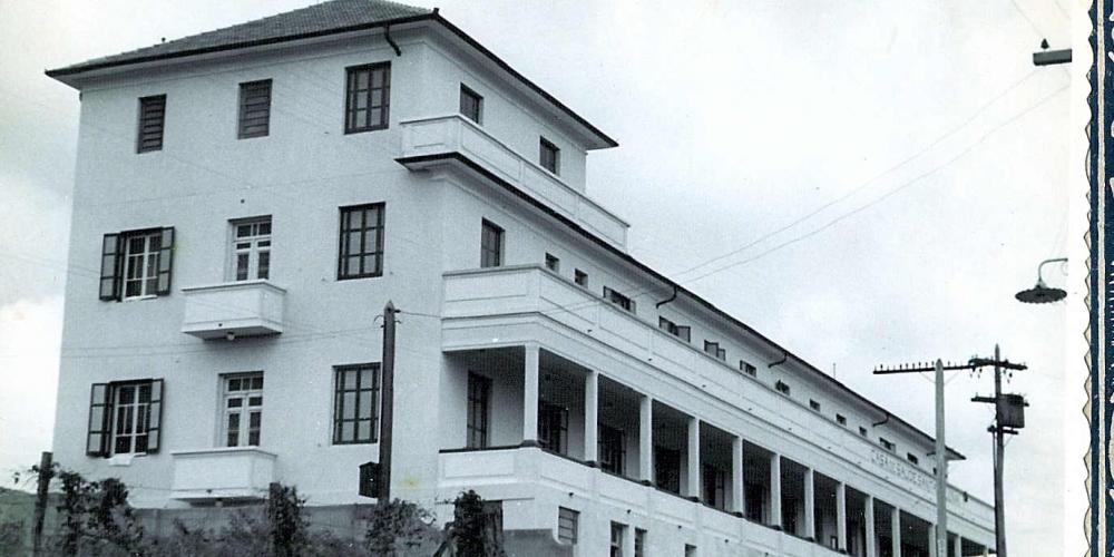 Casa de Saúde Santa Helena, em foto produzida especialmente para o Álbum 'Casa de Cultura' - 1947 (Arquivo)
