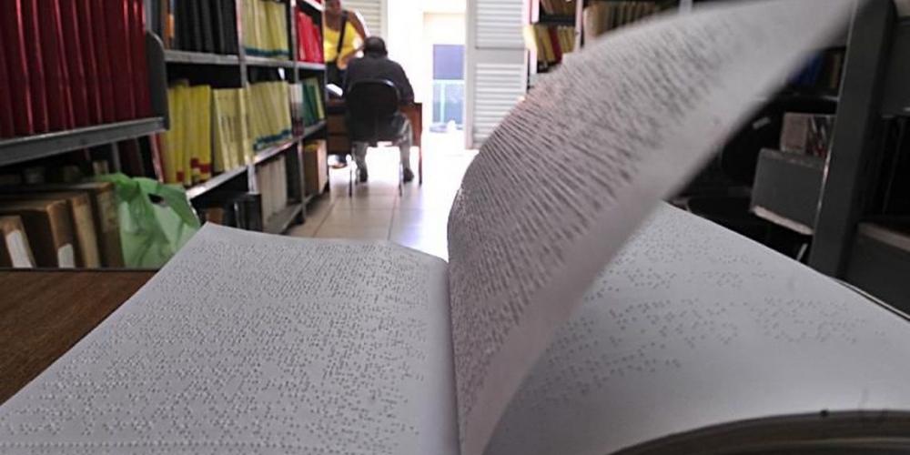 Especialistas no sistema Braille dizem que há avanços, mas ainda muito trabalho (Arquivo/Agência Brasil)