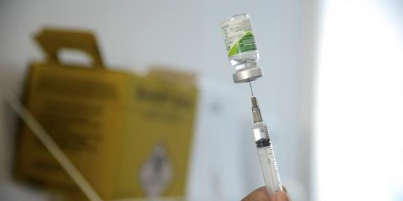 Postos de saúde ainda têm doses da vacina contra gripe (Tânia Rêgo/Agência Brasil)