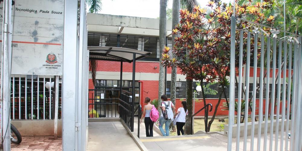 Escolas técnicas abrem 2,8 mil vagas para cursos na região de Rio Preto