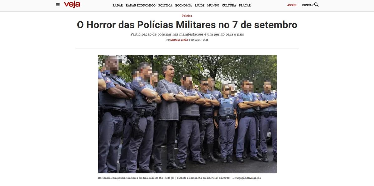 Revista Veja usou foto do presidente Jair Bolsonaro com policiais militares de Rio Preto na época da campanha (Reprodução/Veja)