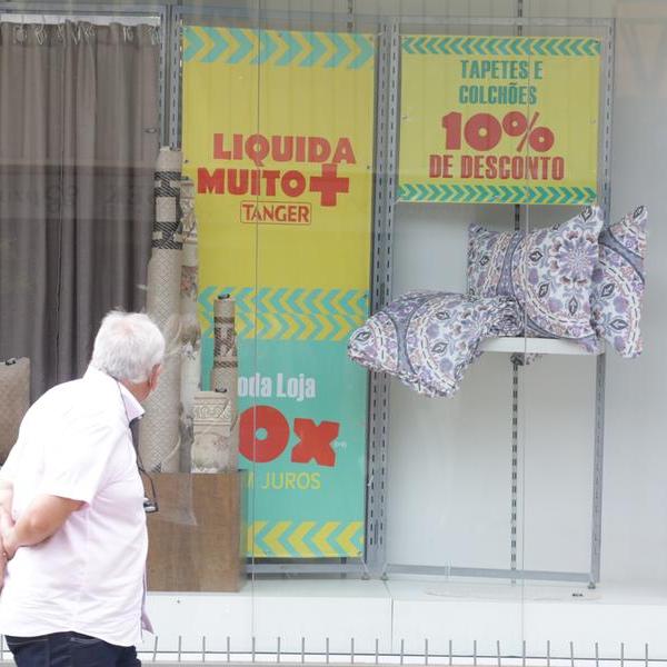 Temporada de megapromoções no comércio tem descontos de até 70% em Rio Preto