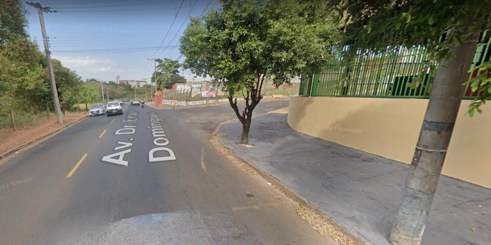 Avenida Ernani Pires Domingues (Reprodução/Google Street View)