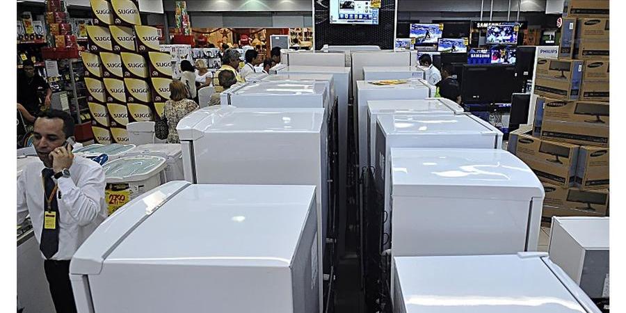 Governo reduz IPI de eletrodomésticos da linha branca, geladeiras; comércio (Arquivo/Agência Brasil)