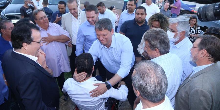 Tarcísio de Freitas é recebido por empresários políticos em Rio Preto (Johnny Torres)