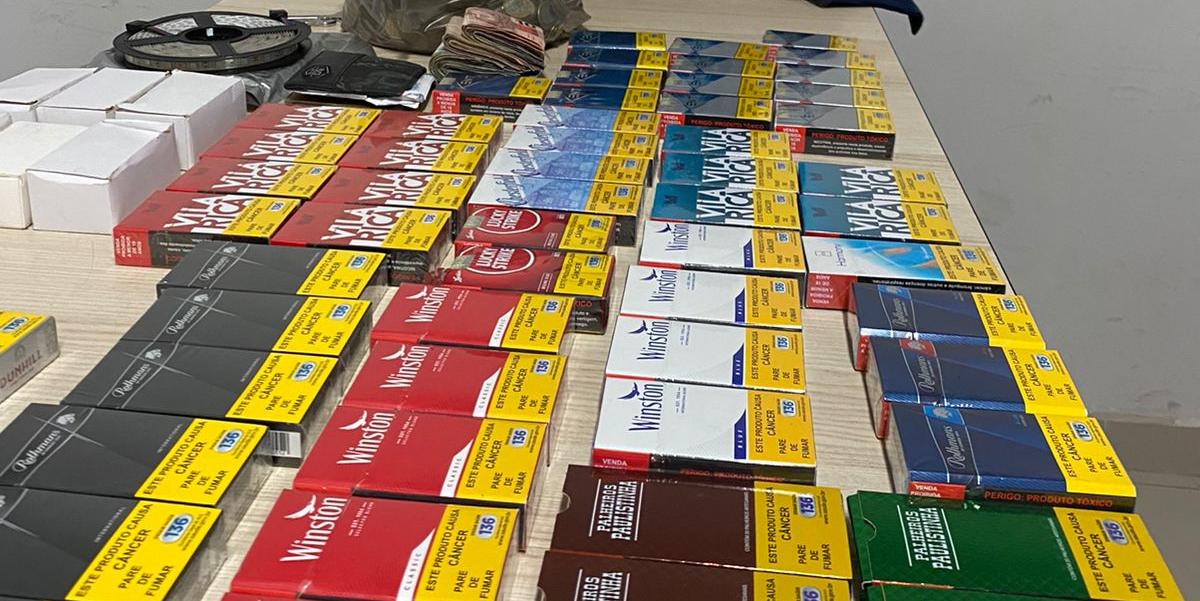 Maços de cigarros foram apreendidos pela GCM em Rio Preto (Divulgação)